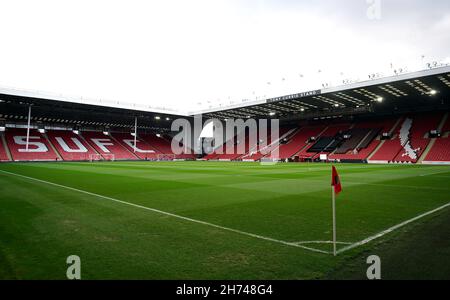 Vue générale de l'intérieur du stade avant le match de championnat Sky Bet à Bramall Lane, Sheffield.Date de la photo: Samedi 20 novembre 2021. Banque D'Images