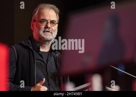 Bad Blankenburg, Allemagne.20 novembre 2021.Steffen Dittes, vice-président d'État du parti de gauche de Thuringe, prend la parole à la conférence du parti d'État.Près de 140 délégués de la gauche thuringeoise ont élu un nouveau double leadership pour le parti d'État lors de la conférence du parti.Credit: Michael Reichel/dpa/Alay Live News Banque D'Images