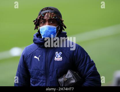 Burnley, Royaume-Uni.20 novembre 2021.Premier League football, Burnley contre Crystal Palace: Eberechi Eze of Crystal Palace arrive au stade avant le match crédit: Action plus Sports/Alamy Live News Banque D'Images