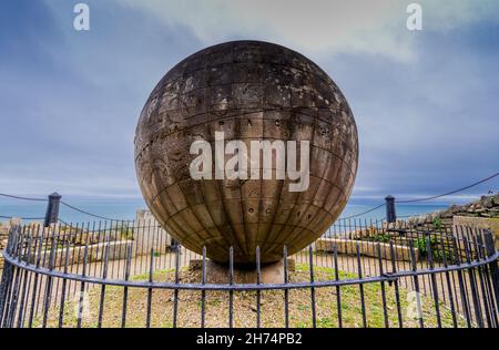 The Great Globe au château de Durlston, dans le parc national de Durlston, près de Swanage, Dorset, Royaume-Uni Banque D'Images