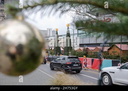Berlin, Allemagne.20 novembre 2021.Les marchés de Noël sont généralement autorisés à avoir lieu malgré Corona à Berlin, en Allemagne, le 20 novembre 2021.(Photo de Michael Kuenne/PRESSCOV/Sipa USA) crédit: SIPA USA/Alay Live News Banque D'Images