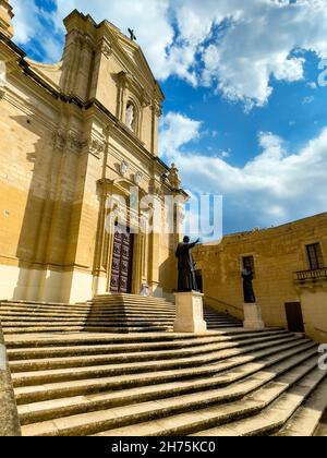 Kathedrale St. Marija à Zitadelle von Gozo BEI Dämmerung à blaue Stunde, IR-Rabat Għawdex, Victoria, Gozo, Malte Banque D'Images