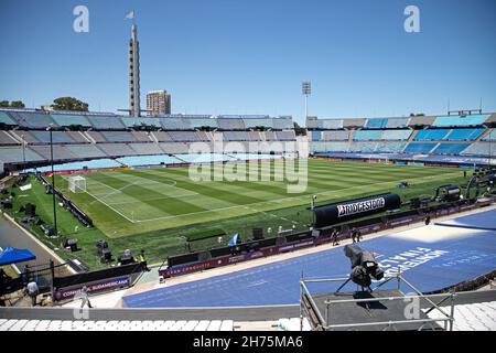 Montevideo, Uruguai, États-Unis.20 novembre 2021.COPA Sudamericana finale: Athletico Paranaense et Red Bull Bragantino.20 novembre 2021, Montevideo, Uruguay: Vue générale du stade Centenario de Montevideo, Uruguay, qui mettra en scène le match de football entre les équipes de Athletico Paranaense et Red Bull Bragantino, valable pour la finale de la Copa Sudamericana, samedi (20).Credit: Leco Viana/TheNews2 (Credit image: © Leco Viana/TheNEWS2 via ZUMA Press Wire) Banque D'Images