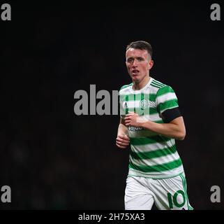 Hampden Park, Glasgow City, Royaume-Uni.20 novembre 2021.Demi-finale de la coupe de la Ligue écossaise, Celtic versus St Johnstone ; David Turnbull de Celtic Credit: Action plus Sports/Alamy Live News Banque D'Images