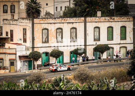 28 Franceschi Jean-Baptiste (FRA), Gorguilo Anthony (FRA), Renault Clio 2021, Toksport WRT, action lors du rallye Ilas Canarias de la FIA 2021, 8e tour du Championnat européen de rallye 18 de la FIA, du 20 au 2021 novembre à Las Palmas de Gran Canaria, Espagne - photo: Alexandre Guillerumot/DPPI/LiveMedia Banque D'Images