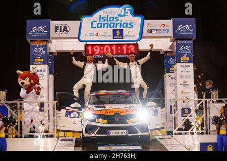 28 Franceschi Jean-Baptiste (FRA), Gorguilo Anthony (FRA), Renault Clio, Poster,Lors du Rallye Ilas Canarias 2021 de la FIA ERC, 8e tour du Championnat européen de Rallye 2021 de la FIA, du 18 au 20 novembre 2021 à Las Palmas de Gran Canaria, Espagne - photo Grégory Lenormand / DPPI Banque D'Images