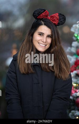 Karine Ferri participe au Noël enchanté de Disney au parc Disneyland Paris à Marne-la-Vallée, près de Paris, France, le 20 novembre 2021.Photo d'Aurore Marechal/ABACAPRESS.COM Banque D'Images