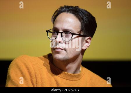 Torun, Pologne, 20 novembre 2021.Festival international du film EnergaCAMERIMAGE.Photo : Cary Fukunaga © Piotr Zajac/Alay Live News Banque D'Images