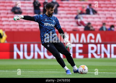 Séville, Séville, Espagne.20 novembre 2021.Fernando Pacheco de Deportivo Alaves pendant le match de la Liga Santader entre Sevilla CF et Deportivo Alaves à Ramon Sanchez Pizjuan à Séville, Espagne, le 20 novembre 2021.(Credit image: © Jose Luis Contreras/DAX via ZUMA Press Wire) Banque D'Images