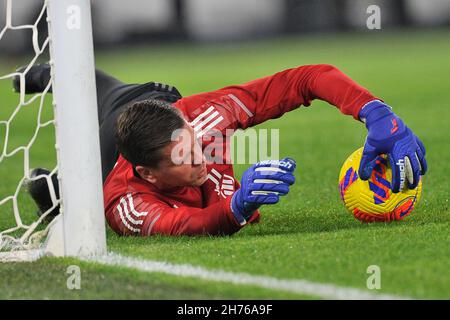 Roma, Italie.20 novembre 2021.Wojciech Szczesny, joueur de Juventus, pendant le match du championnat italien Seriea entre Latium et Juventus, résultat final 0-2, match joué au stade olympique de Rome.Roma, Italie, 20 novembre 2021.(Photo par Vincenzo Izzo/Sipa USA) crédit: SIPA USA/Alay Live News Banque D'Images