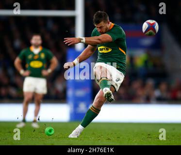 Londres, Royaume-Uni.20 novembre 2021.LONDRES, ANGLETERRE - NOVEMBRE 20: Handre Pollard de l'Afrique du Sud pendant le match de la série internationale d'automne entre l'Angleterre et l'Afrique du Sud, au stade de Twickenham le 20 novembre 2021 à Londres, Angleterre crédit: Action Foto Sport/Alay Live News Banque D'Images