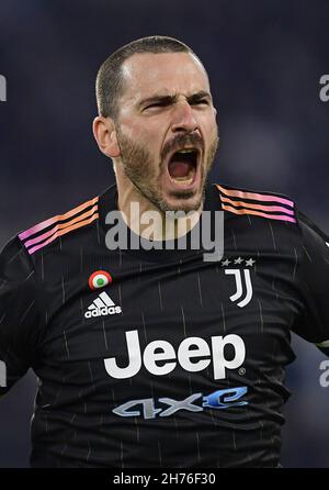 Rome, Italie.20 novembre 2021.Leonardo Bonucci de Juventus célèbre son but lors d'un match de football de série A entre Lazio et le FC Juventus à Rome, Italie, le 20 novembre 2021.Credit: Augusto Casasoli/Xinhua/Alamy Live News Banque D'Images