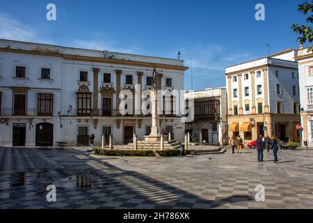 Plaza de la Asunción y monumento a la Asunción de la Virgen en Jerez de la Frontera, Cadix Banque D'Images