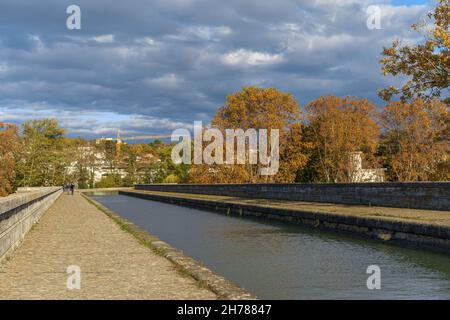 Pont-Canal de l'Orb à Béziers, France Banque D'Images