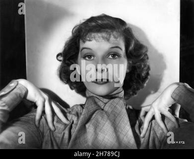KATHARINE HEPBURN 1933 Portrait d'ERNEST A. BACHRACH publicité pour RKO radio Pictures Banque D'Images