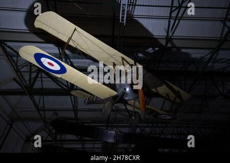 Photographie nocturne de Camel en F1 de Spowith au musée RAF de Londres Banque D'Images