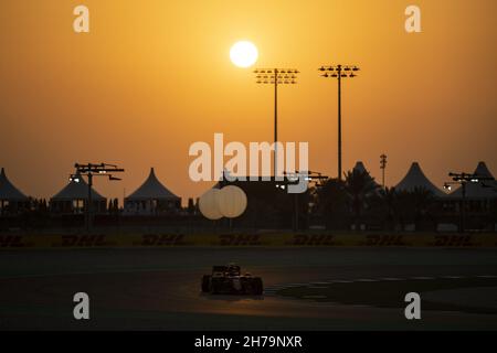 55 SAINZ Carlos (spa), Scuderia Ferrari SF21, action pendant le Grand Prix Ooredoo Qatar de Formule 1 2021, 20e tour du Championnat du monde de Formule 1 de la FIA 2021 du 19 au 21 novembre 2021 sur le circuit international de Losail, à Lusail, Qatar - photo: Xavi Bonilla/DPPI/LiveMedia Banque D'Images