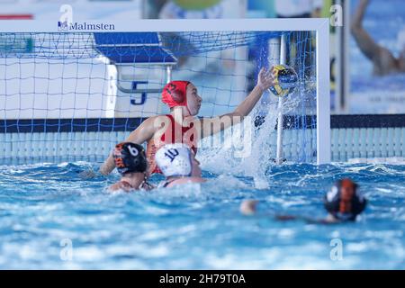 Piscine Polo Natatorio, Rome, Italie, 21 novembre 2021,Objectif Lille UC pendant Lille UC vs SIS Roma - Waterpolo Euroligue femmes match Banque D'Images