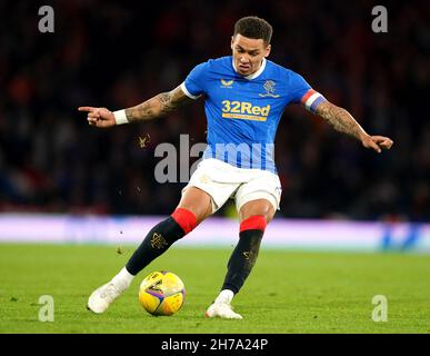 James Tavernier des Rangers lors du match de demi-finale de la coupe Premier Sports au stade Ibrox, à Glasgow.Date de la photo: Dimanche 21 novembre 2021. Banque D'Images