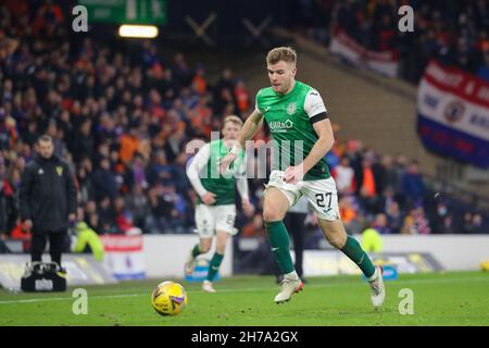 Glasgow, Royaume-Uni.21 novembre 2021.La demi-finale de la coupe Premier Sports a eu lieu entre le Rangers FC et le Hibernian FC au stade Hampden Park, à Glasgow.Le gagnant se présentera au Celtic FC lors de la finale du 19 décembre.Le score final est Hibernian gagné par 3 buts à 1.Crédit : Findlay/Alay Live News Banque D'Images