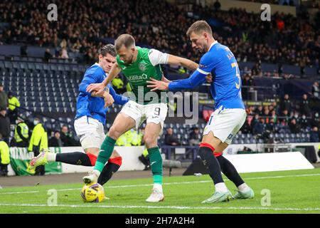 Glasgow, Royaume-Uni.21 novembre 2021.La demi-finale de la coupe Premier Sports a eu lieu entre le Rangers FC et le Hibernian FC au stade Hampden Park, à Glasgow.Le gagnant se présentera au Celtic FC lors de la finale du 19 décembre.Le score final est Hibernian gagné par 3 buts à 1.Crédit : Findlay/Alay Live News Banque D'Images