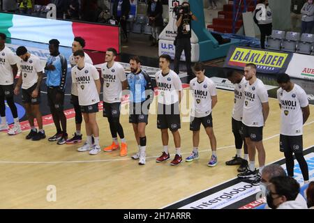 Cremona, Italie.21 novembre 2021.Vanoli Cremona durante Vanoli Panier Cremona vs Carpegna Prosciutto Pesaro, Campionato di basket série A in Cremona, Italia, 21 novembre 2021 crédit: Agence de photo indépendante/Alamy Live News Banque D'Images