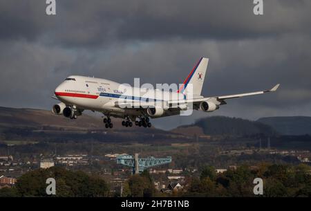 « Code One » à l'aéroport de Glasgow lors de la visite du président sud-coréen Moon Jae-in au sommet climatique de la COP26 en Écosse. Banque D'Images