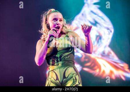 Oslo, Norvège.20 novembre 2021.Le chanteur et compositeur suédois Zara Larsson donne un concert à Oslo Spektrum à Oslo.(Crédit photo: Gonzales photo - Terje Dokken). Banque D'Images