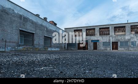 Breendonk, Belgique - 12 09 2017: Ancienne prison de la Seconde Guerre mondiale avec clôtures et bunker structures Banque D'Images