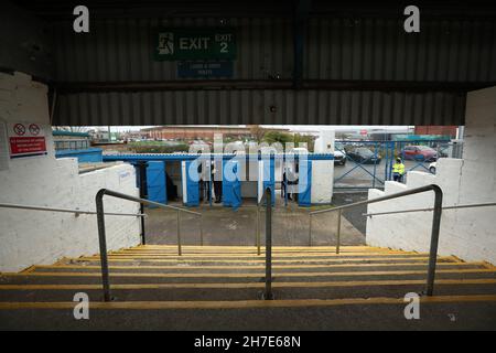 Vue générale de Holker Street également connu sous le nom de Dunes Hotel Stadium pendant le match EFL League Two entre Barrow et Crawley Town.Photo de James Boardman Banque D'Images