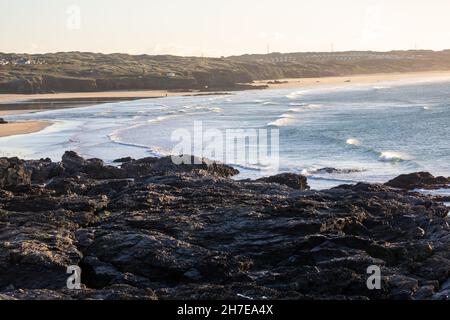 Mutton Cove,Cornwall,22 novembre 2021, Une vue sur la baie St Ives en fin d'après-midi soleil, Cornwall.Credit:Keith Larby/Alamy Live News Banque D'Images