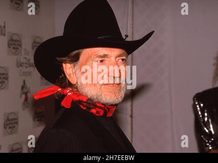 Willie Nelson au 24e prix annuel de l'Académie de musique country le 10 avril 1989 aux studios Disney de Burbank, Californie crédit: Ralph Dominguez/MediaPunch Banque D'Images