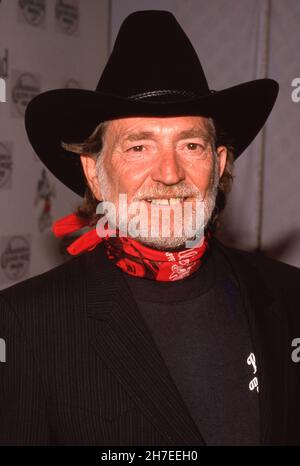 Willie Nelson au 24e prix annuel de l'Académie de musique country le 10 avril 1989 aux studios Disney de Burbank, Californie crédit: Ralph Dominguez/MediaPunch Banque D'Images