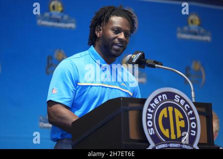San Diego Chargers ancien en arrière LaDainian Thomlinson parle à la 45e CIF Southern Section football Championship Press Conference, lundi, non Banque D'Images