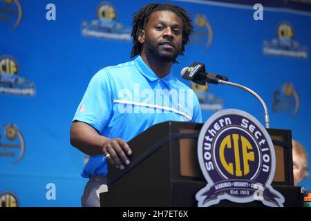San Diego Chargers ancien en arrière LaDainian Thomlinson parle à la 45e CIF Southern Section football Championship Press Conference, lundi, non Banque D'Images