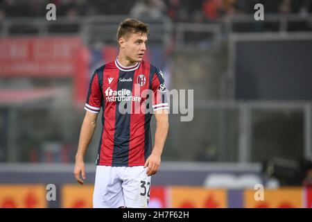 Bologne, Italie.21 novembre 2021.Portrait Mattias Svanberg de Bologne au cours du FC de Bologne contre le FC de Venise, football italien série A match à Bologne, Italie, novembre 21 2021 crédit: Independent photo Agency/Alay Live News Banque D'Images
