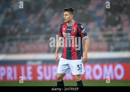 Bologne, Italie.21 novembre 2021.Portrait Mattias Svanberg de Bologne au cours du FC de Bologne contre le FC de Venise, football italien série A match à Bologne, Italie, novembre 21 2021 crédit: Independent photo Agency/Alay Live News Banque D'Images