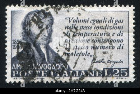 ITALIE - VERS 1956: Timbre imprimé par l'Italie, montre Amedeo Avogadro, vers 1956 Banque D'Images