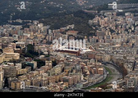 La ville de Gênes Marassi stade de foot vue aérienne panorama Banque D'Images
