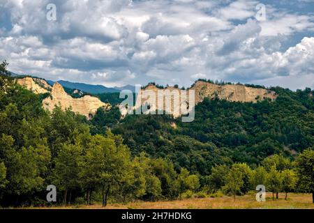 Paysage caractéristique de la montagne de Pirin près de Melnik, Bulgarie, Europe, Banque D'Images