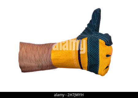 Approbation du mouvement.Bravo.La main de l'homme dans le gant de construction montre que tout est bien.Gros plan.Isolé sur fond blanc.Vierge pour le collage publicitaire.Thème de la construction. Banque D'Images