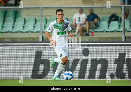 Stade Marcantonio Bentegodi, Vérone, Italie, 21 août 2021,Portrait de Giacomo Raspadori (Sassuolo) en action pendant le FC de Vérone Hellas contre le Sassuol américain Banque D'Images