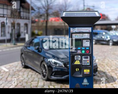 Parking à commande solaire, Berlin, Allemagne Banque D'Images