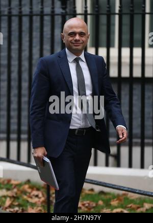 Londres, Angleterre, Royaume-Uni.24 novembre 2021.Le secrétaire d'État britannique à la santé et aux soins sociaux SAJID JAVID est vu à l'extérieur du 10 Downing Street.(Image de crédit : © Tayfun Salci/ZUMA Press Wire) Banque D'Images