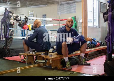 11/03/21, Angleterre.Frazer Clarke, boxeur de poids lourd britannique, à la South Derbyshire Boxing Academy de Swadlincote, au Royaume-Uni. Banque D'Images