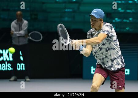 Pala Alpitour, Turin, Italie, 24 novembre 2021,Yannik Sinner (Italie) pendant la finale de la coupe Davis 2021 - entraînement - tennis internationales Banque D'Images