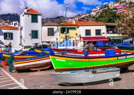 Village de pêcheurs traditionnel coloré Camara de Lobos.Destination touristique populaire .Madeira Island Voyage et les monuments.Portugal Banque D'Images