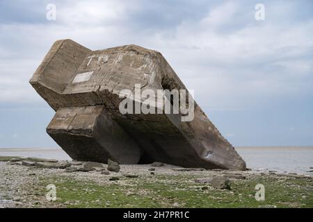 Ancien bunker allemand au Hourdel en France Banque D'Images