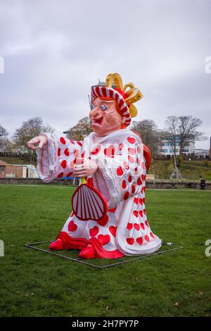 La Reine des coeurs d'Alice au pays des merveilles d'hiver au château de Cardiff (Nov21) Banque D'Images