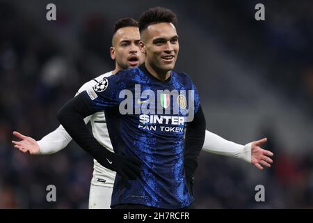 Milan, Italie.24 novembre 2021.Lautaro Martinez (FC Internazionale) réagit après que son but est refusé par l'arbitre pendant Inter - FC Internazionale vs Shakhtar Donetsk, UEFA Champions League football match à Milan, Italie, novembre 24 2021 crédit: Independent photo Agency/Alay Live News Banque D'Images